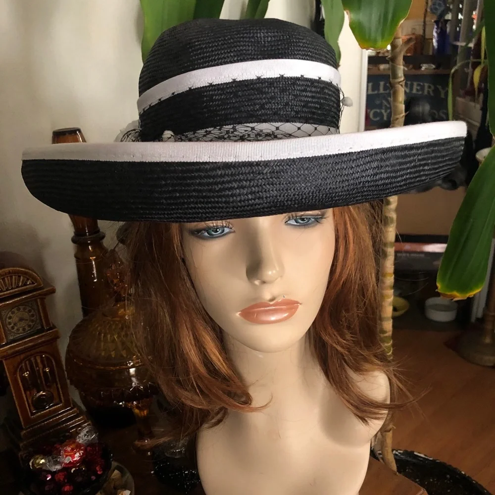 Vintage Black & White Derby Hat - Picture 4 of 12
